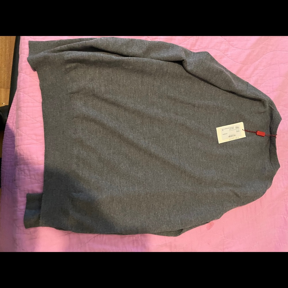 Sweater - Picture 2 of 7